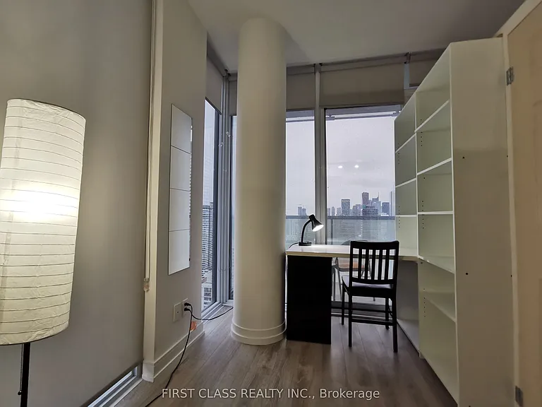 28 Wellesley St E #3504 — Photo 18