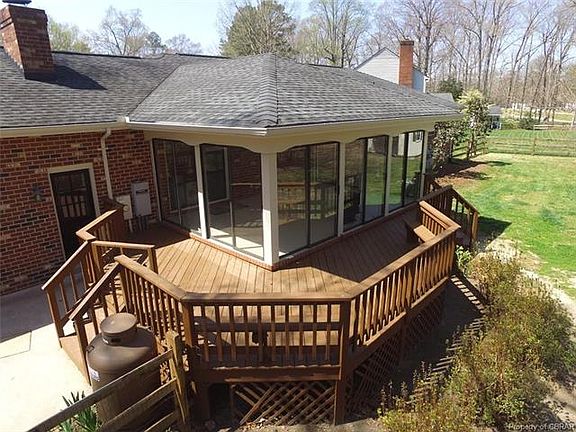 3rd image of 3512 Horseshoe Dr