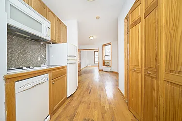 Rented by Living New York