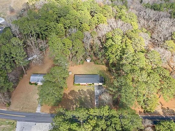 5th image of 1529 Wax Rd SE