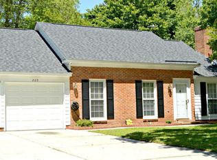 209 Hamlet Rd, Summerville, SC 29485