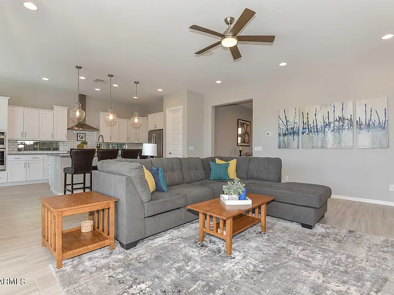 9661 W Patrick Ln — Photo 26