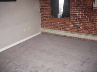 69 Harvey St APT 5, Cambridge, MA 02140