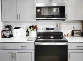220 Scotch Pine Dr, Bunker Hill, WV 25413