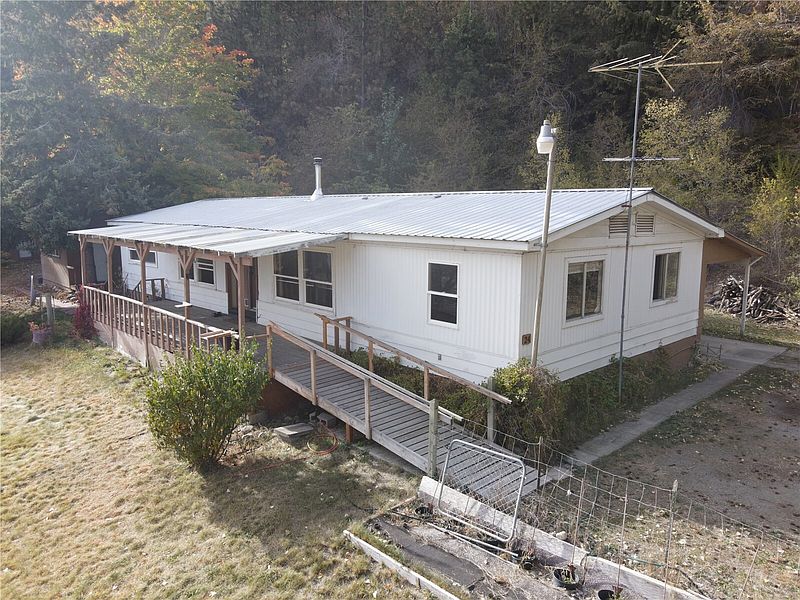 3rd image of 24 Hubbert Road