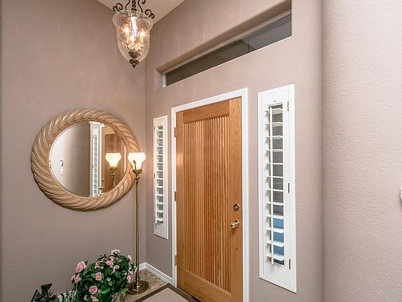 5th image of 2589 Circulo Hermosa