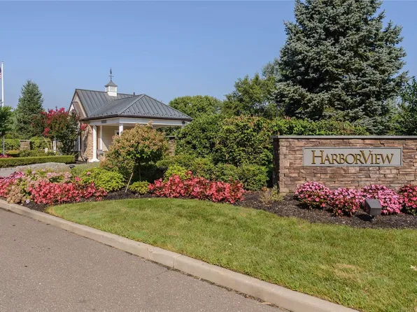 263 Harbor View Drive #263, Port Washington, NY 11050