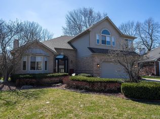 20152 Woodbridge Dr, Macomb, MI 48044