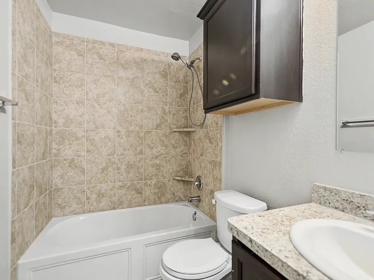 244 Circle Way — Photo 19
