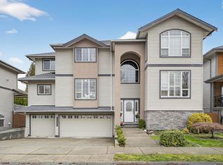 19757 Joyner Pl, Pitt Meadows, BC V3Y 2S3