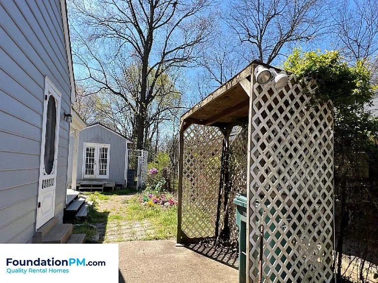 3801 Bowen Ave — Photo 13