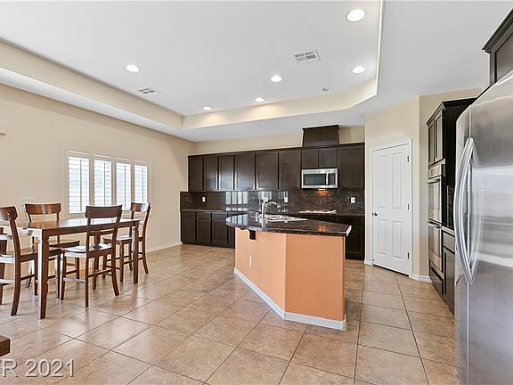 4th image of 5982 Collin Crossing St