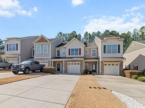 2nd image of 105 Beaconwood Ln