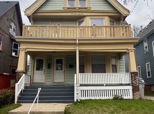 2744 N Murray Ave #2744, Milwaukee, WI 53211