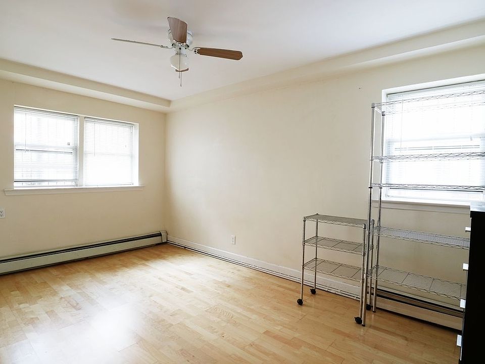 1st image of 5821 47th Ave #1