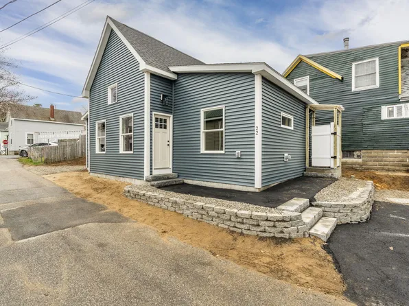 22 Eighth Street, Old Orchard Beach, ME 04064