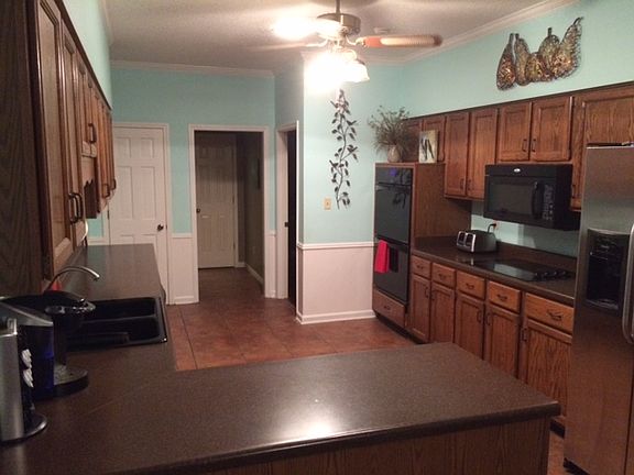 2nd image of 1690 Epping Forest Dr
