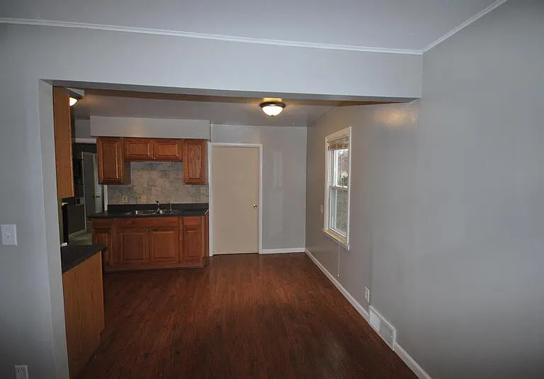 328 W Kalama Ave — Photo 11