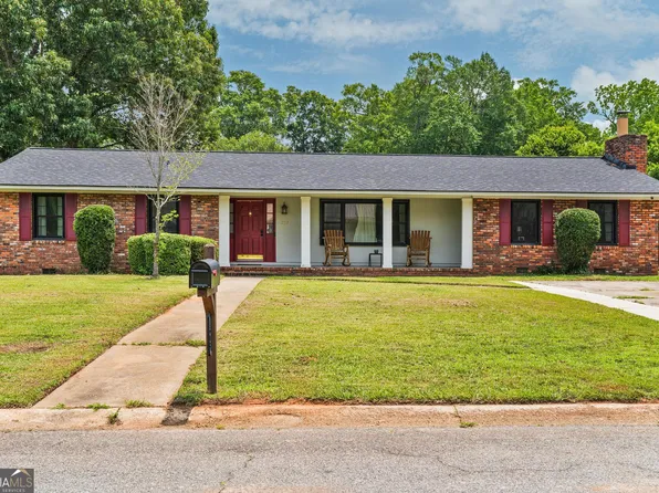 1508 Windsor Rd, Perry, GA 31069
