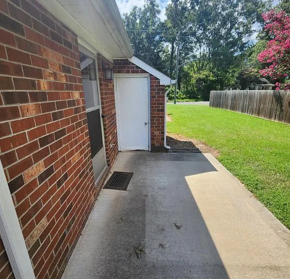 326 Cedar St #B — Photo 6