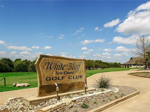 3rd image of 7061 Golf Dr