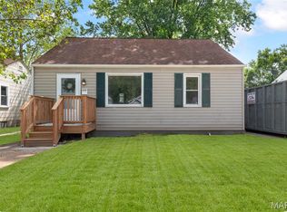 2120 N 5th St, Saint Charles, MO 63301