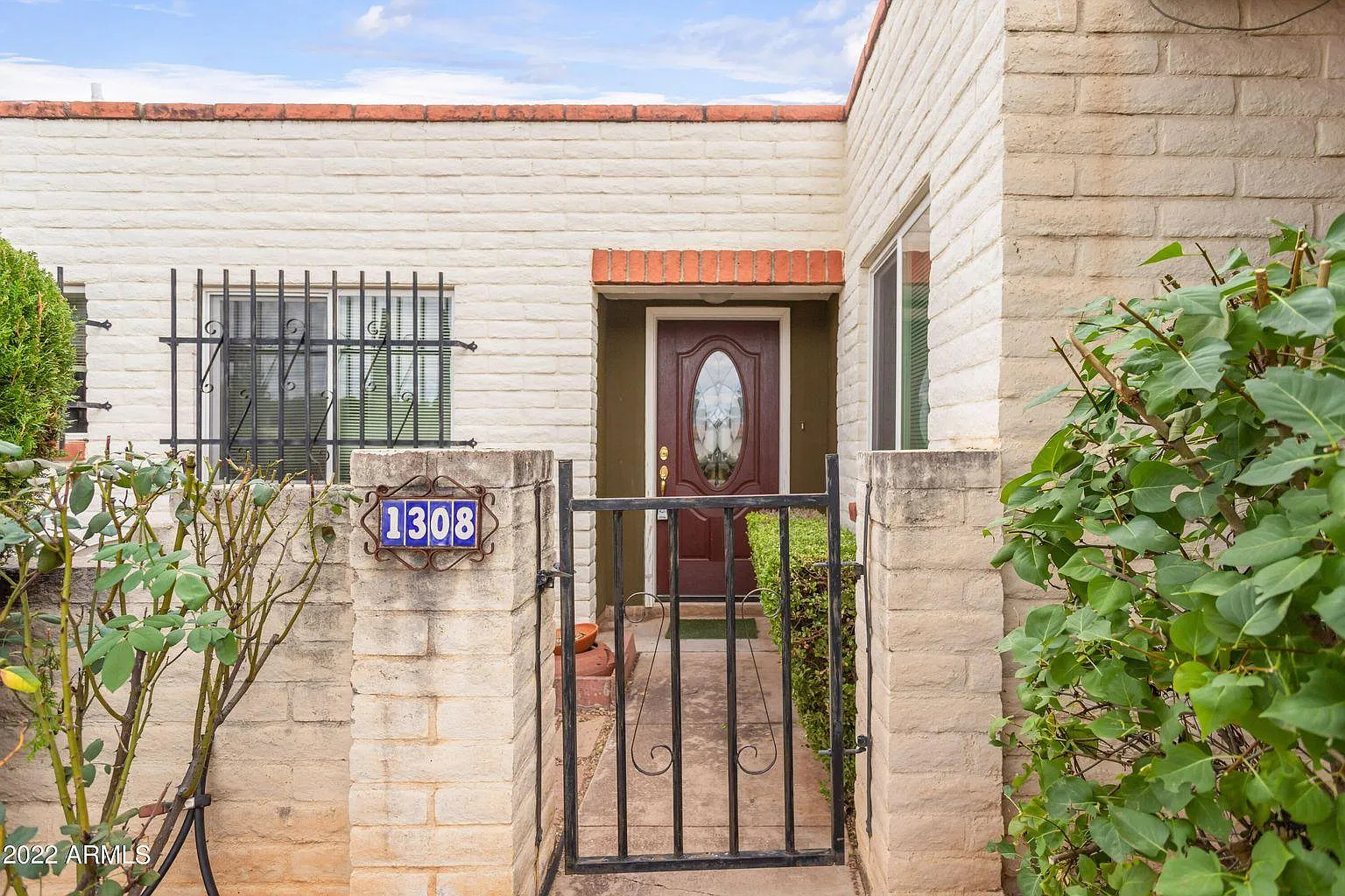 2 bed, 1296 sqft, $1,350 — Photo 3