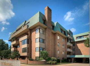 5150 Three Village Dr #TLE, Cleveland, OH 44124