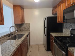 17901 NW 68th Ave APT T106, Hialeah, FL 33015