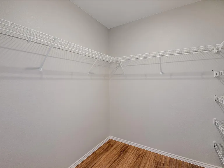 1715 Lost Maples Loop — Photo 17