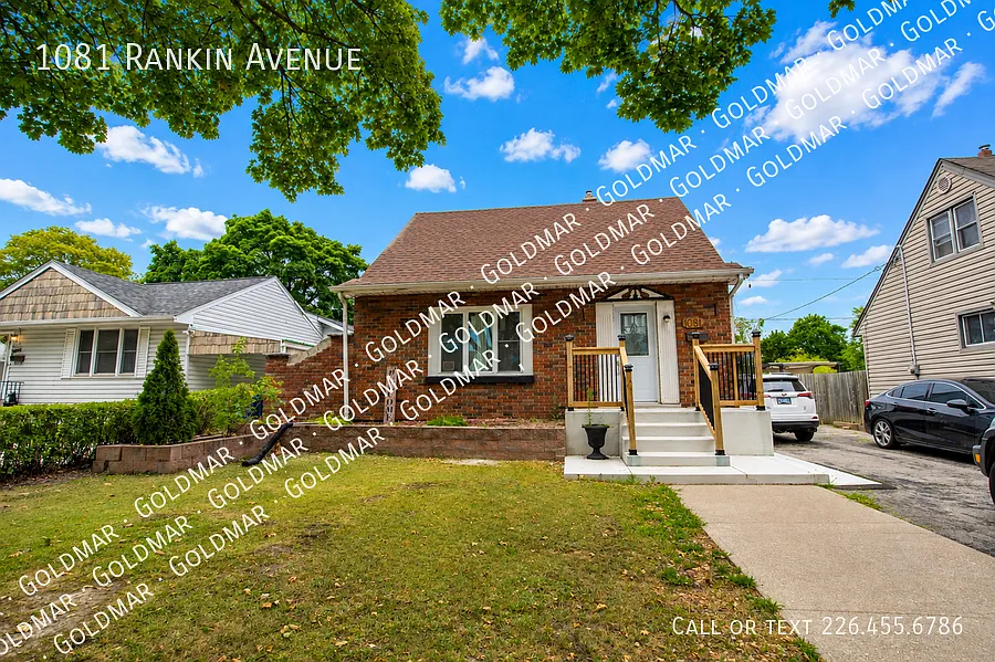1081 Rankin Ave