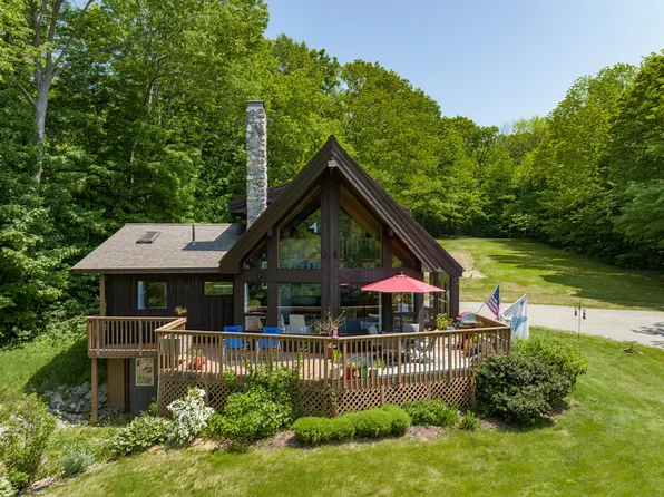 22 Angier Hill Road, Cornville, ME 04976