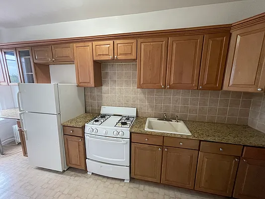 Rented by Sterling Realty Solution Inc | media 3