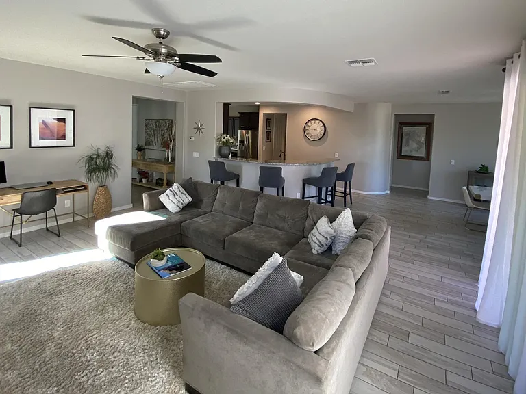 2536 W Royer Rd — Photo 21