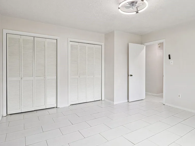 14067 Towne Way Dr — Photo 17