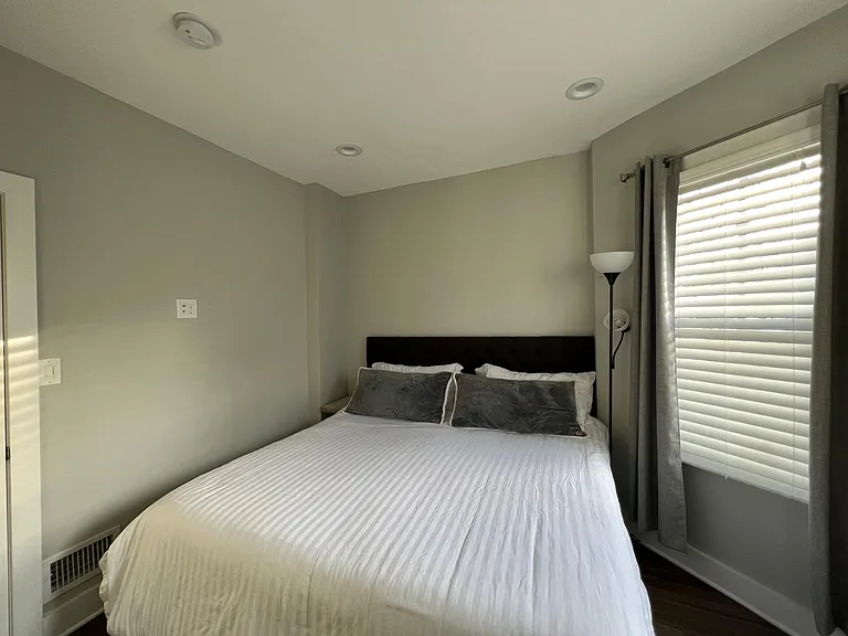 516 Hickory St #1 — Photo 9