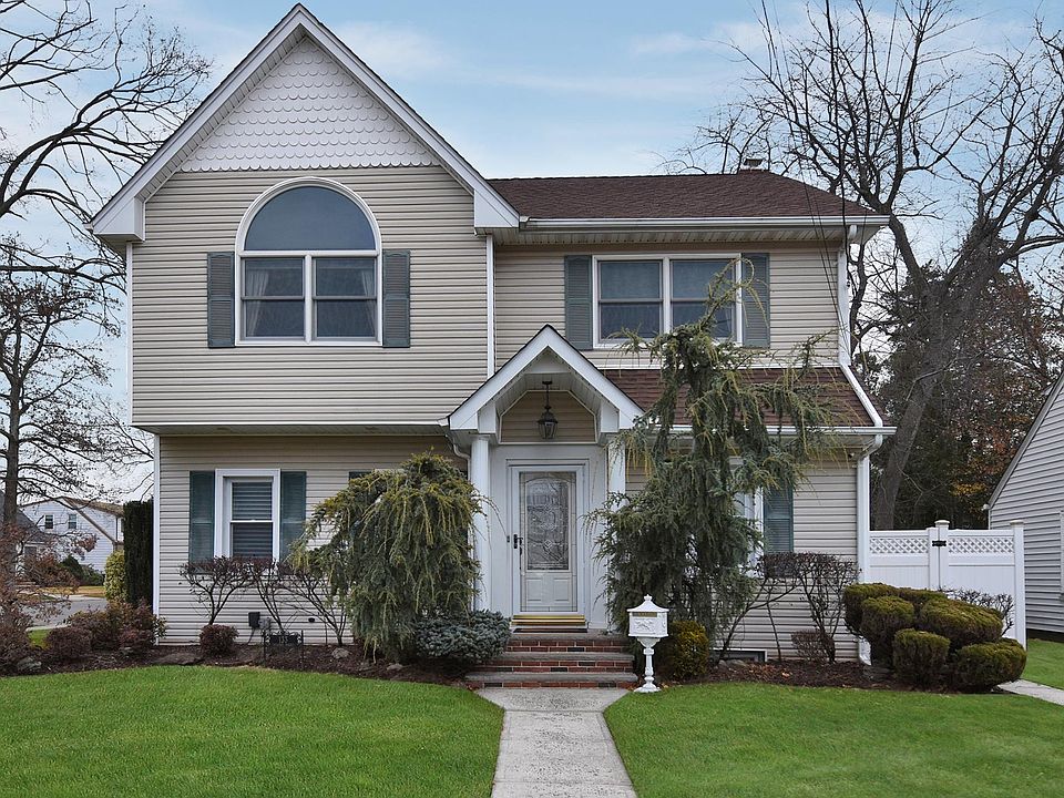 1st image of 133 Prospect St