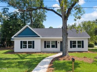 1313 Forrest Ave, Chipley, FL 32428