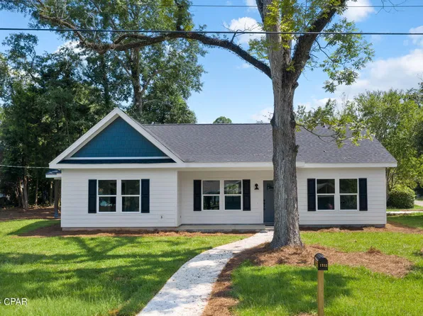 1313 Forrest Ave, Chipley, FL 32428