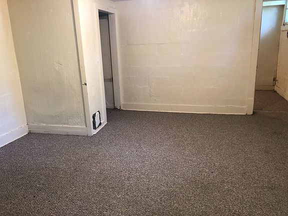 5th image of 1521 W Charles St APT 3