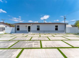 11701 SW 188th Ter, Miami, FL 33177