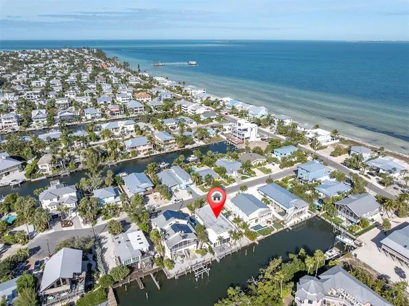 519 South Dr, Anna Maria, FL 34216