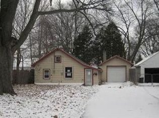 1616 Belden Ave SW, Wyoming, MI 49509
