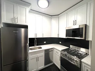 Rented by Best Apartments North Inc