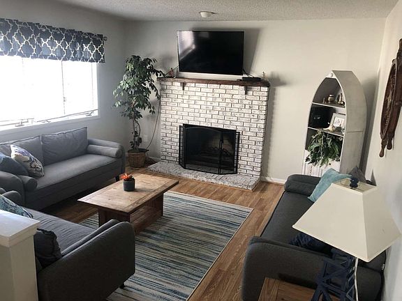 2nd image of 114 37th St APT D