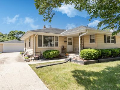 10443 West Lawn AVENUE, Milwaukee, WI, 53225