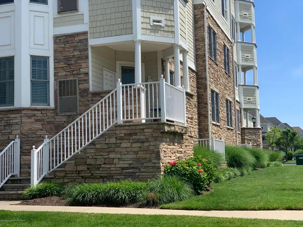 22 Cooper Ave Unit 105, Long Branch, NJ 07740