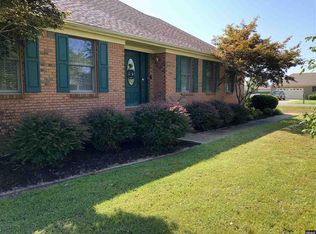 9040 Birdie Ln, South Fulton, TN 38257