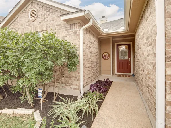 3802 Springfield Dr, College Station, TX 77845