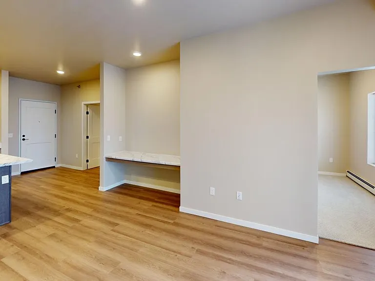 The Plains Apartments — Photo 18